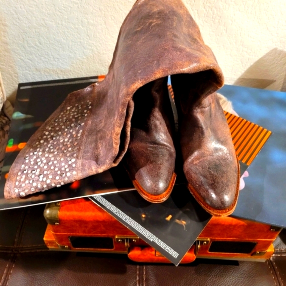 Frye Distressed Leather Embellished Knee Boots; Size 8 - Picture 2 of 8